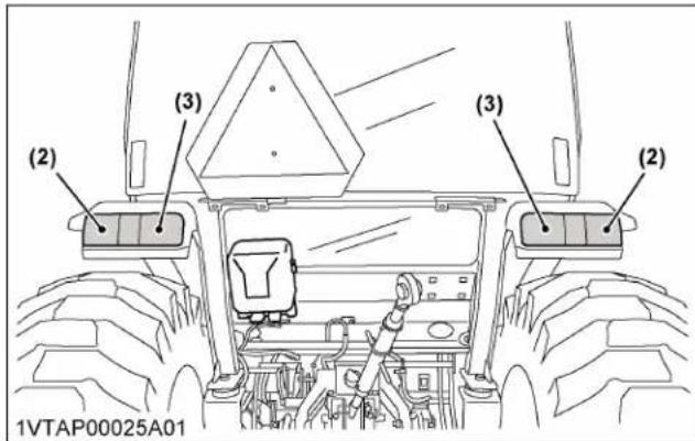 KUBOTA MX5400 - Feux du tracteur - 2