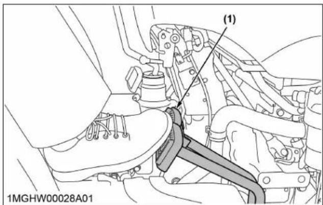 KUBOTA L3902 - Arrêt du tracteur [type à transmission manuelle] - 2