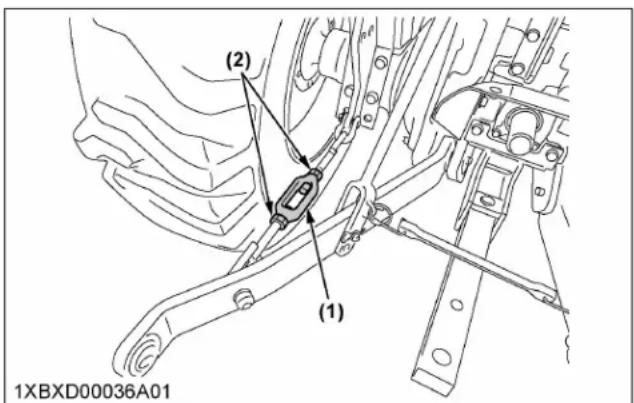 KUBOTA L3902 - Réglage des chaînes stabilisatrices - 1