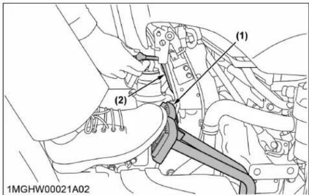 KUBOTA L3902 - Arrêt du tracteur [type à transmission manuelle] - 6