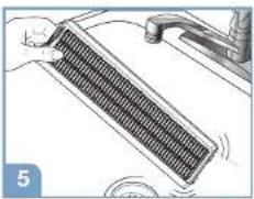 BRAUN Scan & Clean BFD104BE - Cleaning &amp; drying the mesh pre-filter - 5