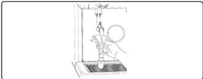 Casadio Quincici - FILTER-HOLDERS - This operation must be made on all the filter-holders at the end of each working day - 8