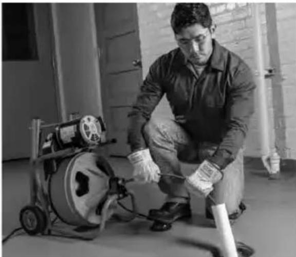 RIDGID K400 - Always wear safety glasses, and other appropriate protective equipment when setting up your drain cleaner. - 2