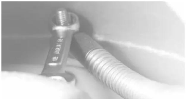 RIDGID K6200 - Extracción e instalación de la "colita de cerdo" - 2