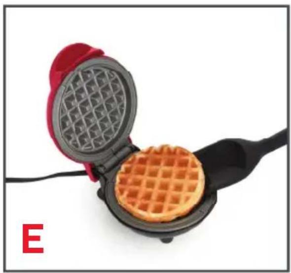 Dash Deluxe Mini DMW005GBDB06 - USING YOUR DELUXE MINI WAFFLE MAKER - 1