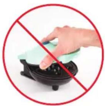 Dash Star Mini DMWR001NM - USING YOUR MINI WAFFLE MAKER - 1