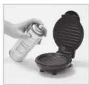 Dash Mini Maker DMG001AQ - USING YOUR MINI MAKER GRILL USING YOUR MINI MAKER GRILL - 6