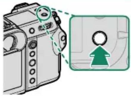 FUJIFILM GFX 50S II - Parcourir les indicateurs sur l'écran LCD secondaire - 1