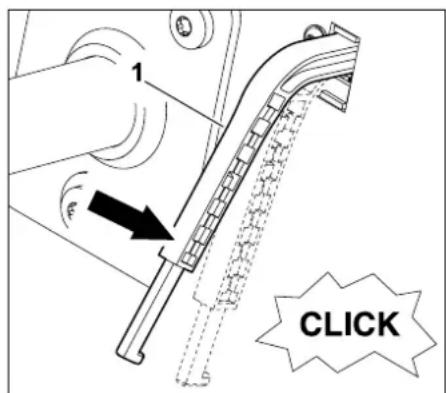 STIHL RT 4082 - Pulizia sensore livello di riempimento (cesto raccolta erba) - 1