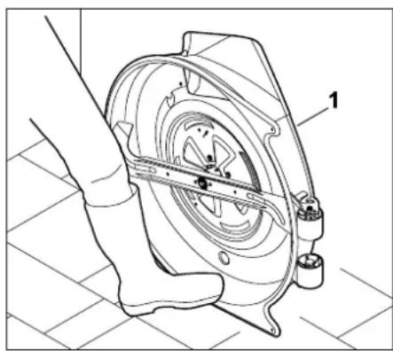STIHL RT 4082 - Positionnement correct du plateau de coupe en vue du contrôle : - 1