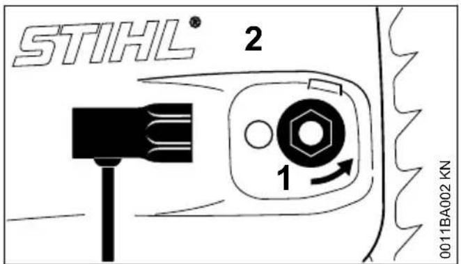 STIHL MS 201 TCM - Smontaggio della candela - 2