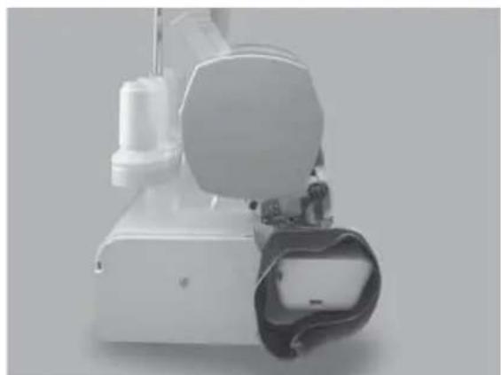 SINGER Heavy Duty HD0450S - To replace the cloth plate - 3