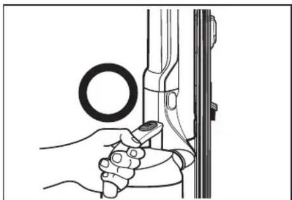SAMSUNG SU12F40SD - USING THE VACUUM'S HANDLE (THE DUST BIN HANDLE) - 1