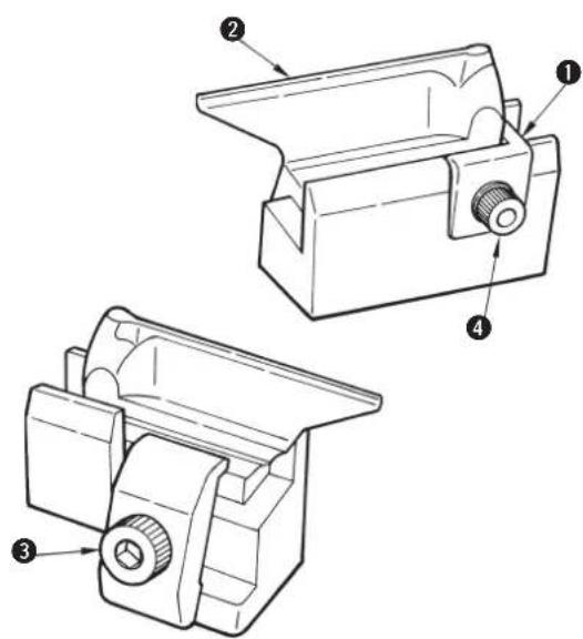 JUKI MEB3200 - ■ Modo de reemplazar la cuchilla superior cortadora de tela y el portacuchilla - 2