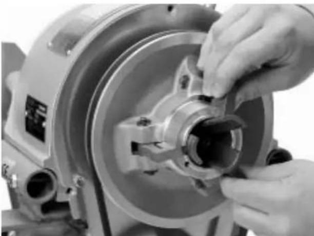 RIDGID K1500G - Recambio de las mordazas del embrague - 2