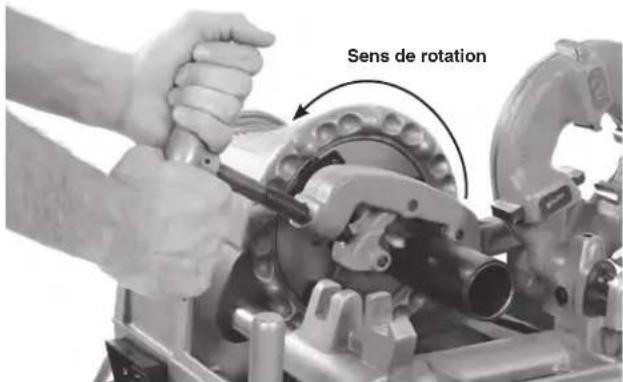 RIDGID 1215 - Utilisation du coupe-tubes n° 732 - 1