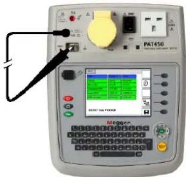Megger PAT420 - Connectez le câble rpe entre la probe socket et poste zero pressez bouton test pour zéro - 1