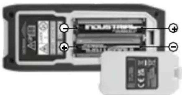 Laserliner LaserRangeMaster Gi7 Pro - Innsetting og uttak av batteriene - 1