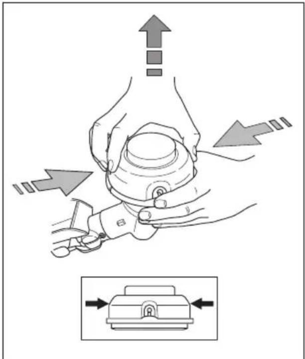 HUSQVARNA 130C - To extend the trimmer line - 2