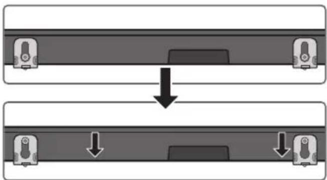 SAMSUNG HWS67A - Installieren Sie 2 Wandhalterungen mit der richtigen Ausrichtung auf der Unterseite der Soundbar unter Verwendung von 2 Schrauben. - 4