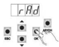 Vimar ELVOX RA98 - RAD : menu de gestion des radiocommandes comptant 4 paramètres : - 2