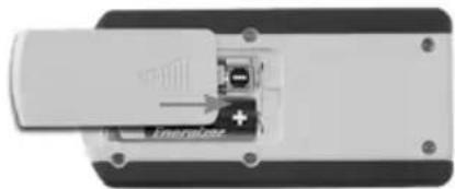 Laserliner Quadrum DigiPlus 410 S - Aseta paristot kauko-ohjaimeen. - 1