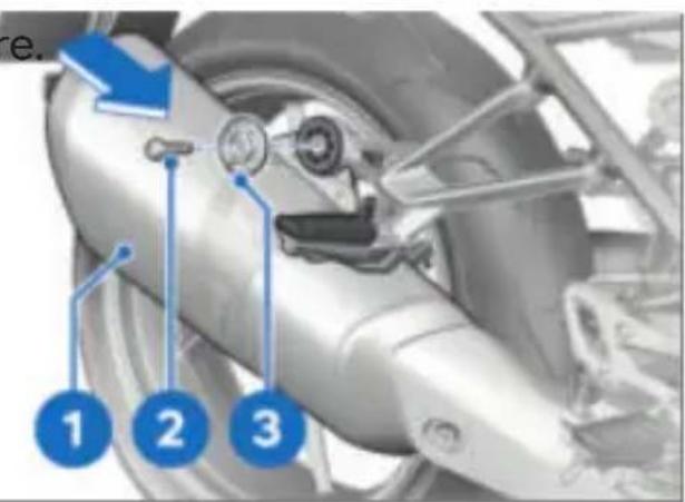 BMW R 1250 R (2022) - Serrage des vis à un couple de serrage incorrect - 2