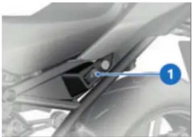 BMW R 1250 R (2022) - Commander le chauffage de selle du passager - 2
