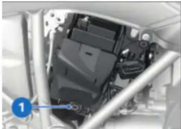BMW R 1250 R (2022) - Charger la batterie débranchée - 2