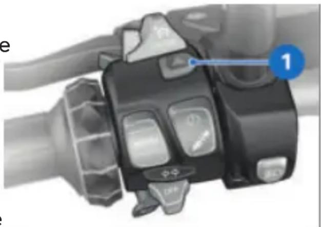BMW R 1250 R (2022) - Commande manuelle de l'éclairage alors que la fonction automatique est activée - 1