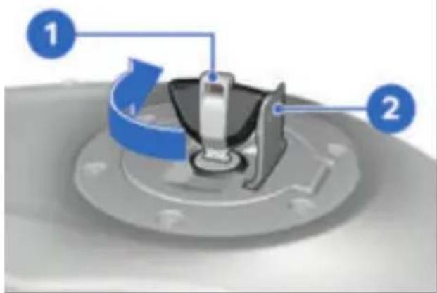 BMW R 1250 R (2022) - Contact du carburant sur les surfaces en matière plastique - 2