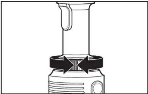 KITCHENAID KHBC416OB - Uso de la licuadora de inmersión comercial con accesorios de cuchilla - 2