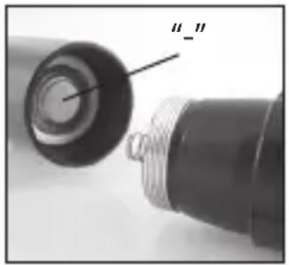 BUSHNELL 740100 - Une fois le réglage de visée terminé, veillez à enlever le LASER de simbleautage de l'arme. - 1