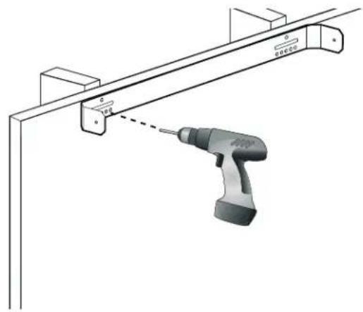 THERMADOR CHXTHDDW - Securing the telescoping duct cover extension bracket - 2