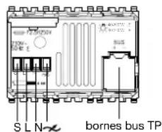 Vimar 20549 - Pour l'installation et la configuration, VOIR le MANUEL d'instructions du système By-me JOINT à la centrale de commande. - 1