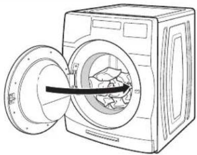 WHIRLPOOL WFW8620HW - Charger les vêtements dans la machine - 1