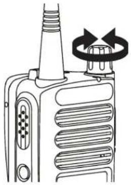 MOTOROLA MOTOTRBO CP100d - Adjusting the Volume - 1