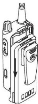 MOTOROLA MOTOTRBO CP100d - Removing the Battery - 2
