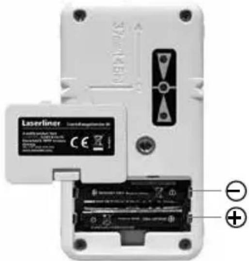 Laserliner CombiRangeXtender 40 - Wkładanie baterii - 1