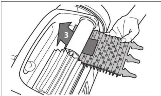 POLARIS VRX iQ+ - Replacing Brushes - 4