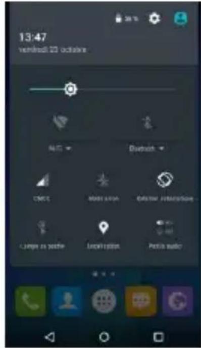HISENSE D2F - Ouverture du panneau des notifications - 2