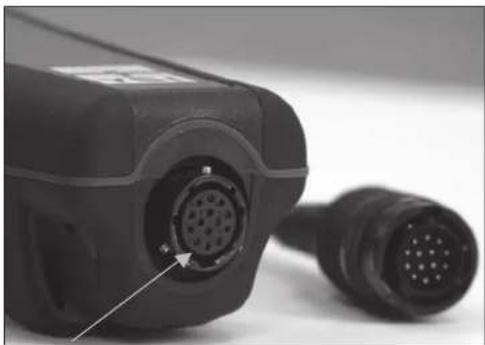 YSI Pro30 - Connection de l'assemblage sonde/câble à l'appareil - 1