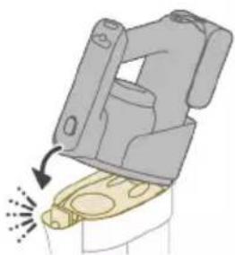 PHILIPS AquaTrio series 9000 XW9383 - Emptying the dust bucket - 6
