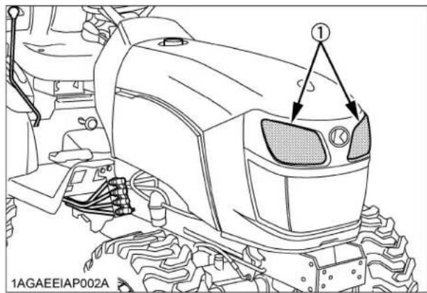 KUBOTA B2401N - Phares du tracteur - 1