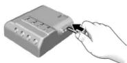 DELTA DORE Tyxia 5730 - Connection instructions for IN1 - COM - IN2 terminals - 4