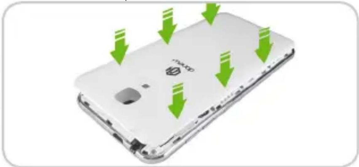DANEW Konnect 455 - Installer la carte SIM, la carte mémoire, et la batterie. - 3