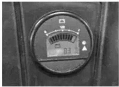 GEM eM1400 LSV (2015) - Indicateur de décharge de batterie - 1