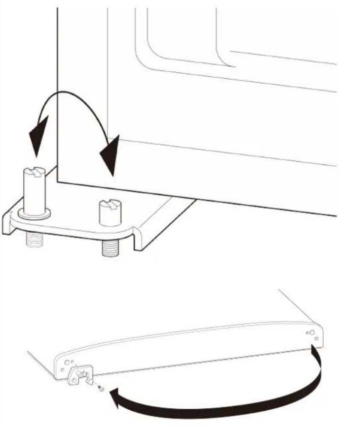 Vissani HVUF11SLF - Switching the bottom hinge - 1