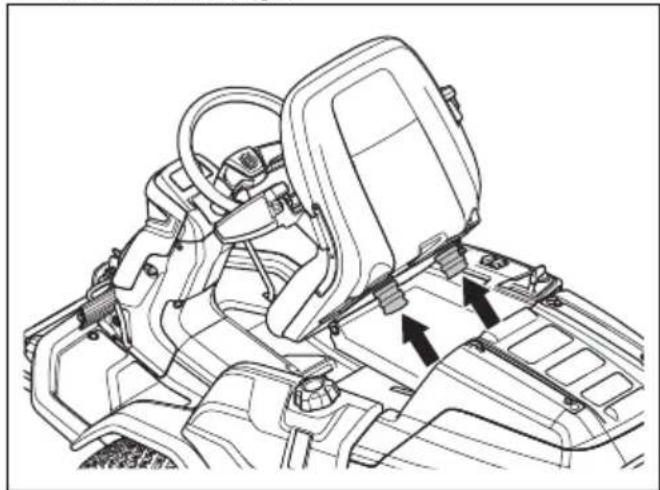 HUSQVARNA R 418TsX AWD - Pour ajuster le siège - 3