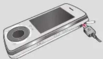 LG KM710C - Replace the battery cover - 1